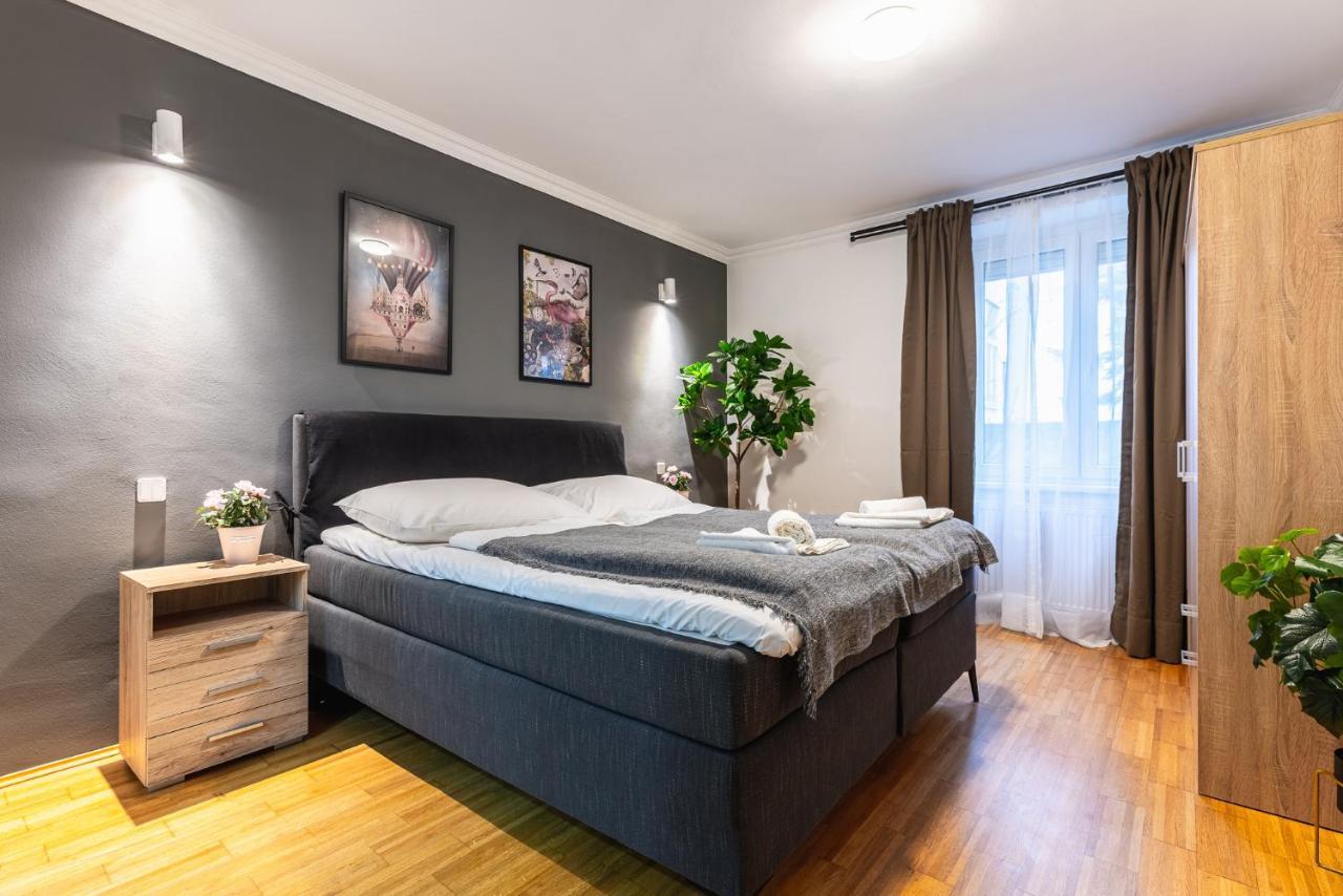 Live Centrally In A Spacious And Modern In * Wien